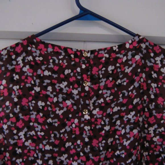 Pretty Talbot's Sleeveless Blouse - Picture 3 of 4